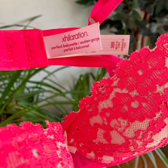 Hot pink and white lace. Xhilaration bra. 36B. - Picture 5 of 9